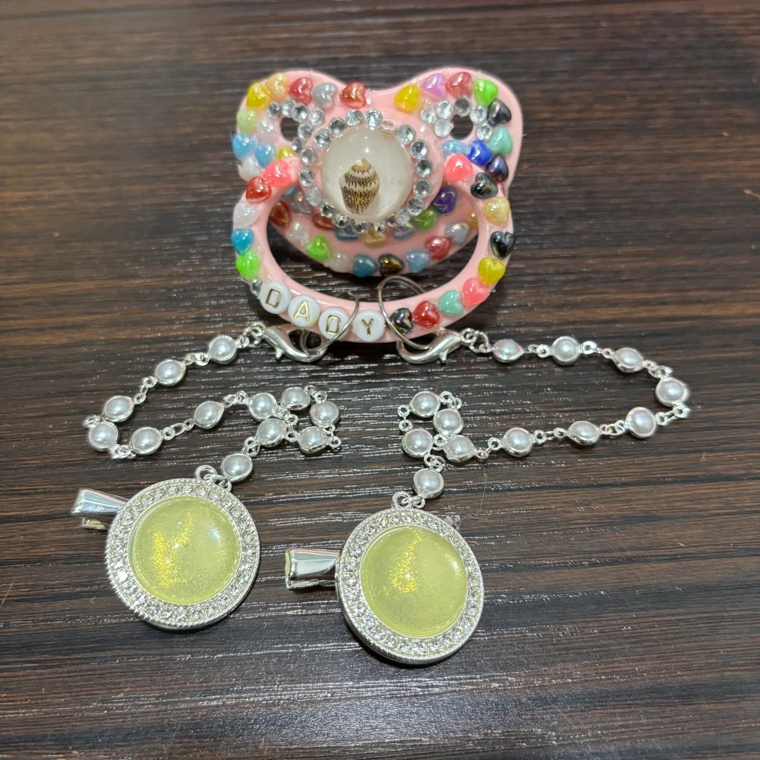 Adult Size Soother Hand Crafted Silicone Nipple Adult Pacifier Custom Shiny Sequin Patches Anxiety Relief Chew Toy