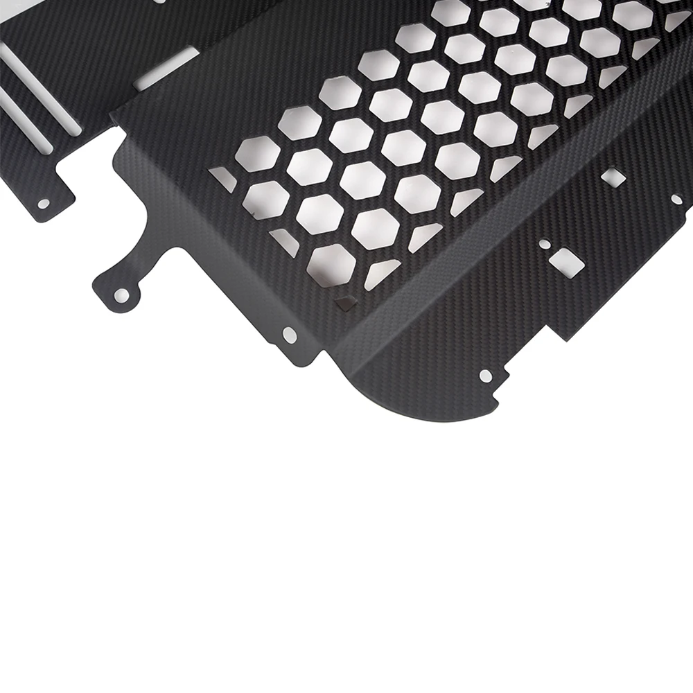 لوحة تزلج من ألياف الكربون الجافة الحقيقية لسيارات BMW G80 G81 G82 G83 G87 V Style 2021-IN 1 قطعة/القطعة