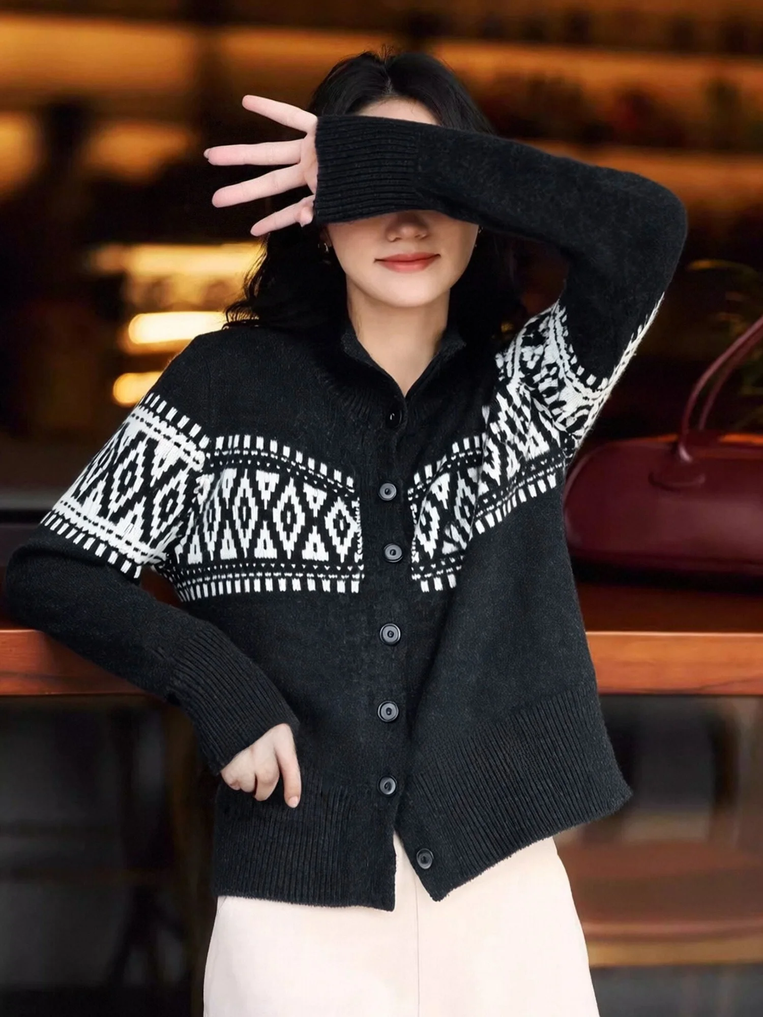 

Chivirin High Collar Knitted 100 Wool Loose Fit Ladies Cardigan Spring Season Tassel Detail Casual Style Comfortable Softness
