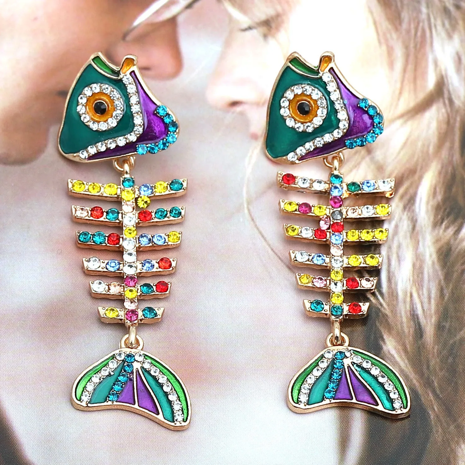 Retro fashion tropical fish alloy earrings with diamonds temperament metal fish bone pendant earrings women's jewelry