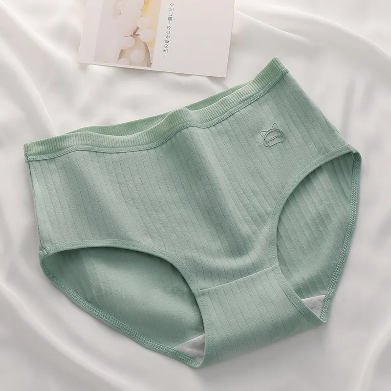 A004 green