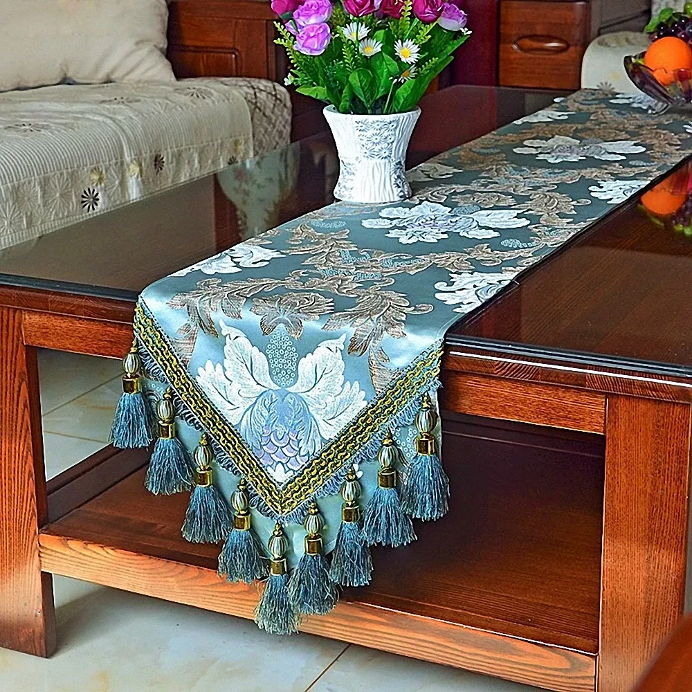 

Luxury Damask Table Runner Floral Jacquard Dining Table Runner with Handmade Multi-Tassels for Dining Room Dresser Party Banquet