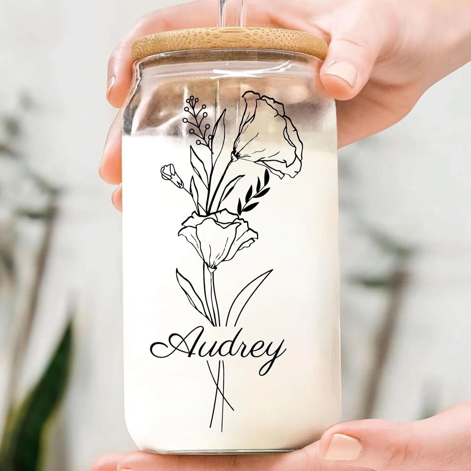 Custom Glass Cup with Flower and Name, Personalized Glass Tumbler with Lid  Straws Birthday Gifts for Women Mom Girlfriend