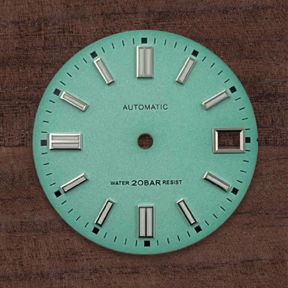 หน้าปัดโลโก้ S ขนาด28.5มม. เหมาะสำหรับ NH35/NH36/4R/7วินาทีนาฬิกาเคลื่อนไหวอัตโนมัติแบบญี่ปุ่นสีเขียวประดับตกแต่งเรืองแสง