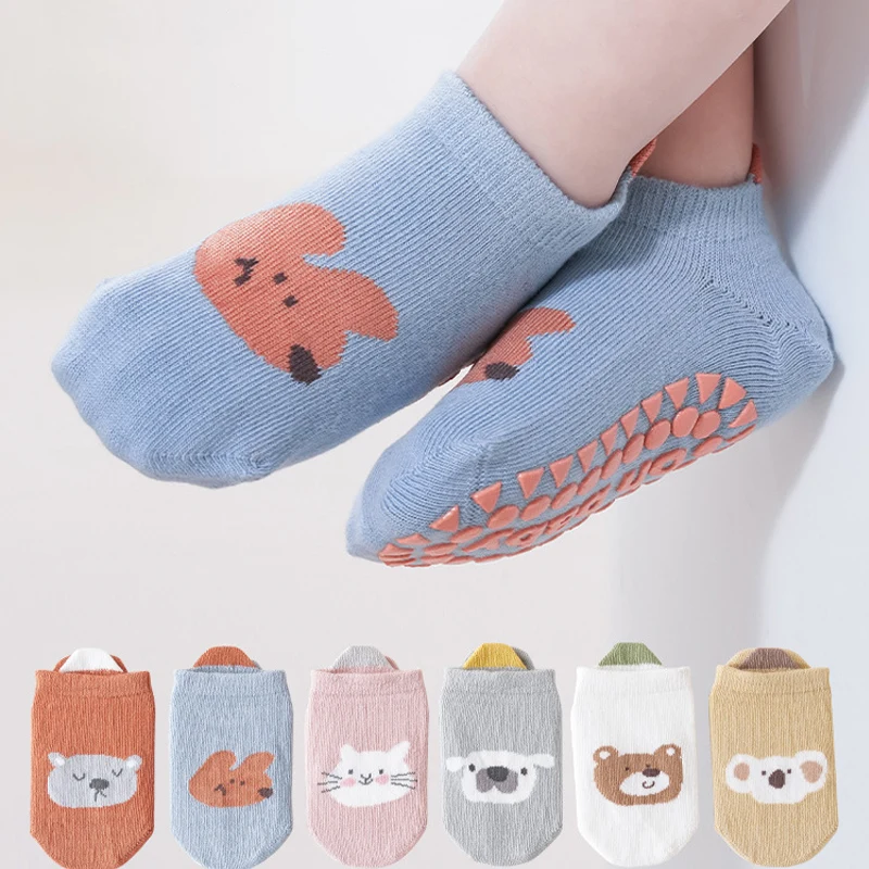 3/6 Paar Kinder-Baumwollsocken-Sets für Babys, Jungen und Mädchen, rutschfest, niedliches Cartoon-Tiermuster, bequeme, atmungsaktive Baby-Bodensocken