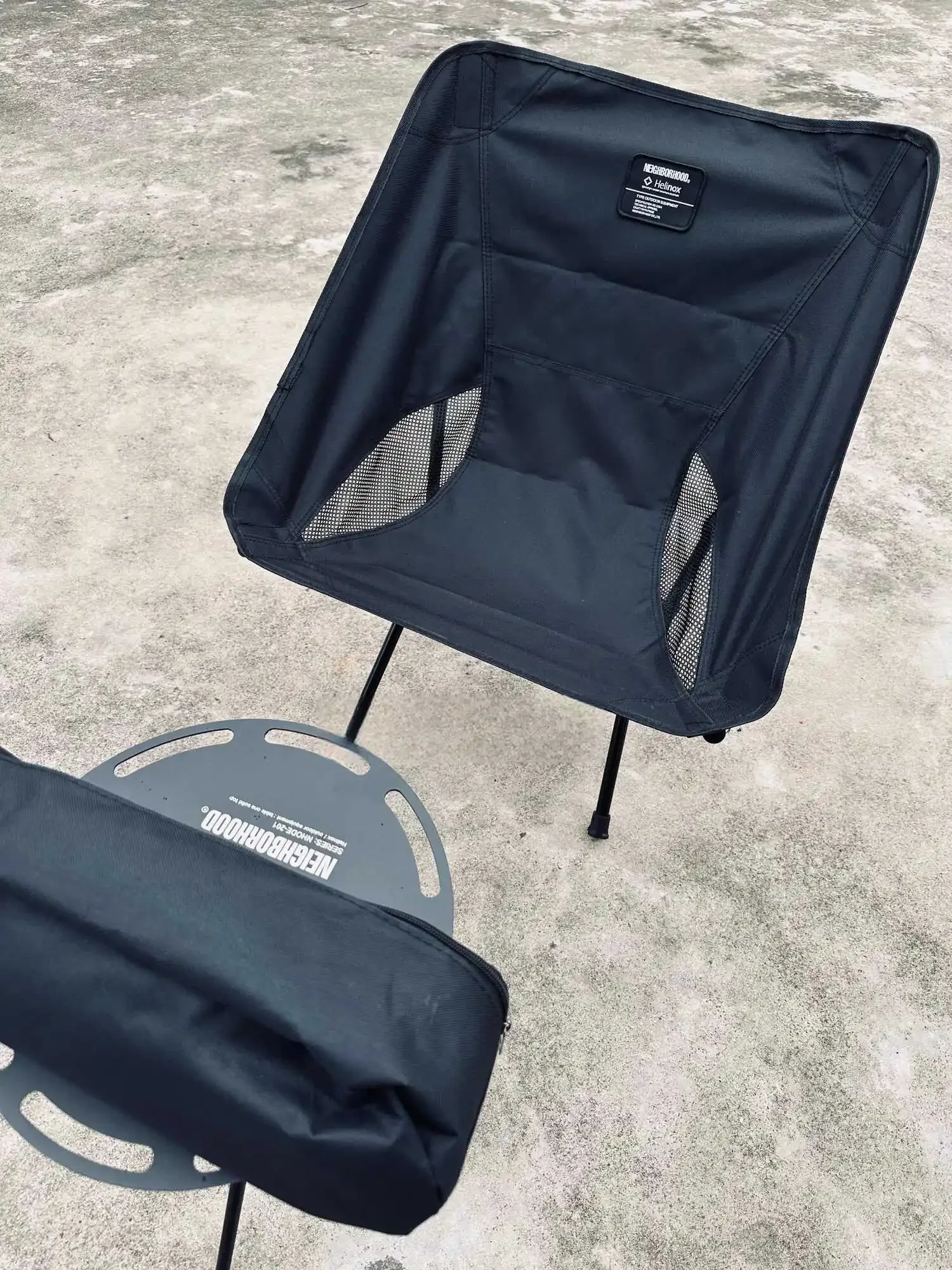 

NBHD Black Wind Canvas Folding Chair Moon Chair Outdoor Camping Lightweight Practical Easy Storage Thick Practical Car Mount