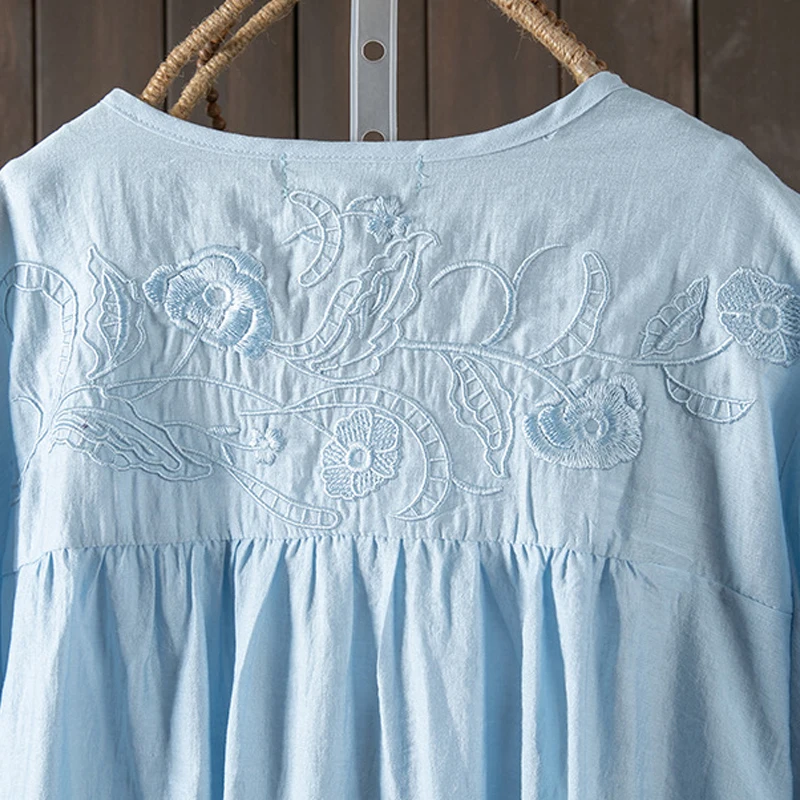 New 2025 Spring Cotton Nine Quarter Sleeve Shirt, Women Stand Embroidery, Mori Girl Retro Commute Casual Loose Blouse T53741CC