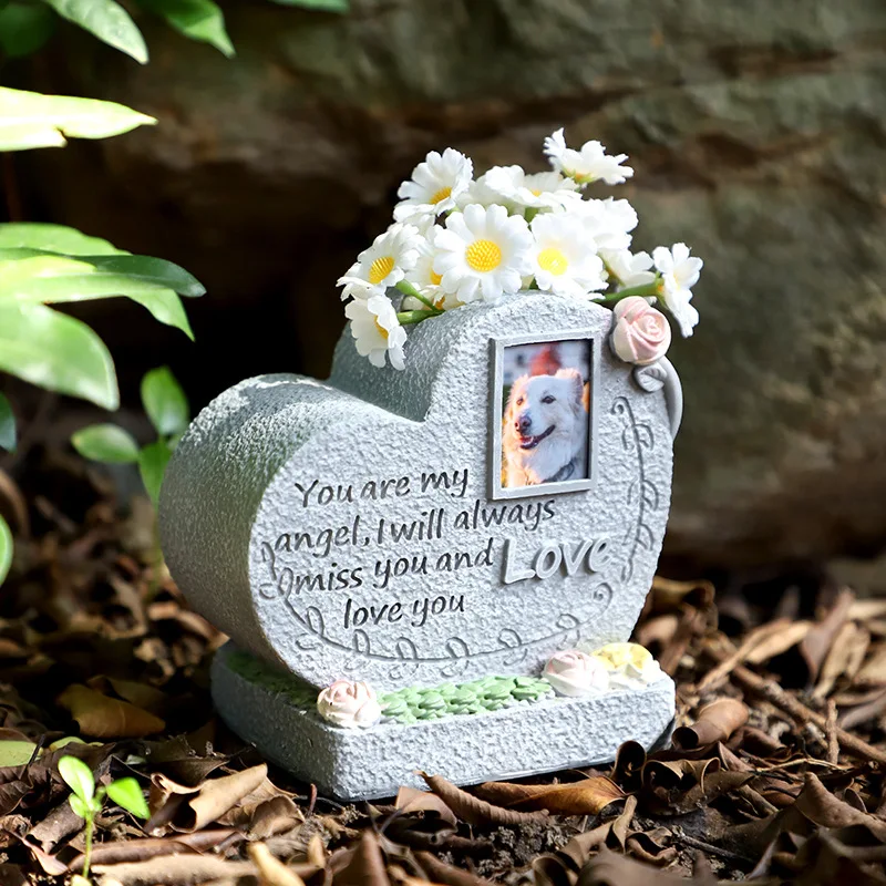 

Creative pet cat and dog funeral tombstone decorations, resin, outdoor garden, pet memorial monument.