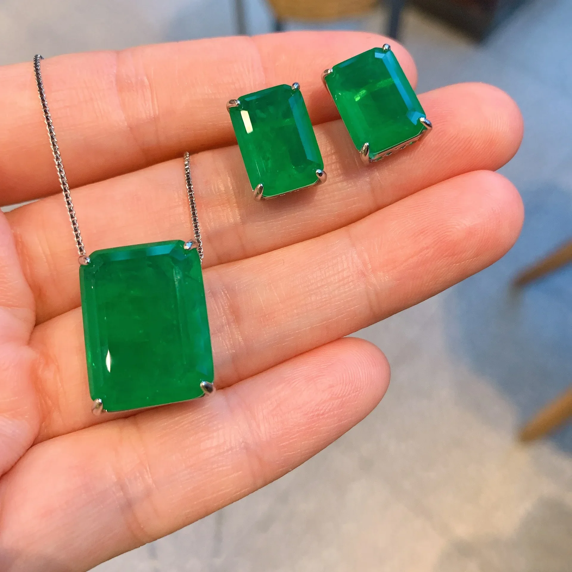 

Emerald Green Paraiba Rectangle Pendant Ear Studs Earring Set Wholesale 925 Sterling Silver Vintage Jewelry Trend Birthday Gift