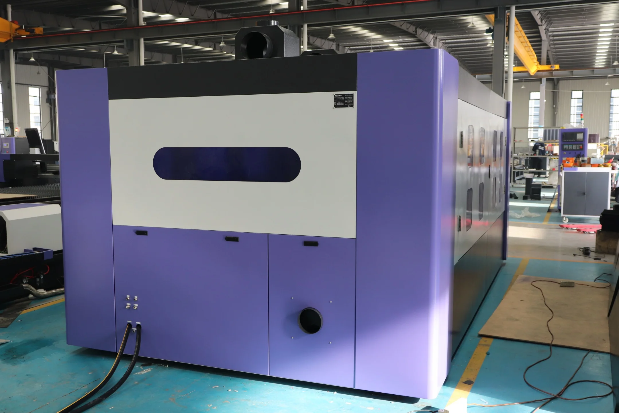 Full Enclosed High Power IPG Raycus Laser Source 3000W 4000W 6000W Fiber Laser Cut Machine for Steel Aluminum Sheet Metal