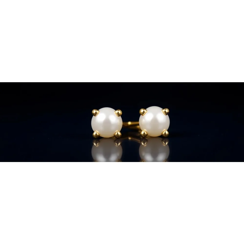 

Миниатюрные серьги-гвоздики с жемчужными звездочками, плоская задняя часть, для пирсинга хеликса, серебро 925 пробы, с винтовой застежкой