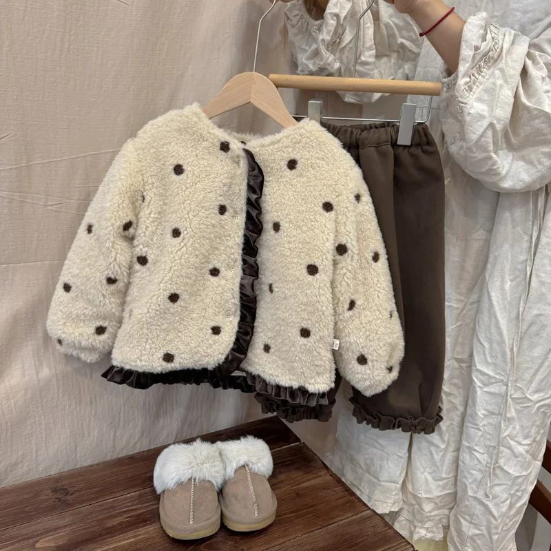 Winter New Girls Polka Dot Embroidery Plush Coat Children Cotton Padded Jacket Fashion Baby Girl Cute Lace Coat Warm Coat 2