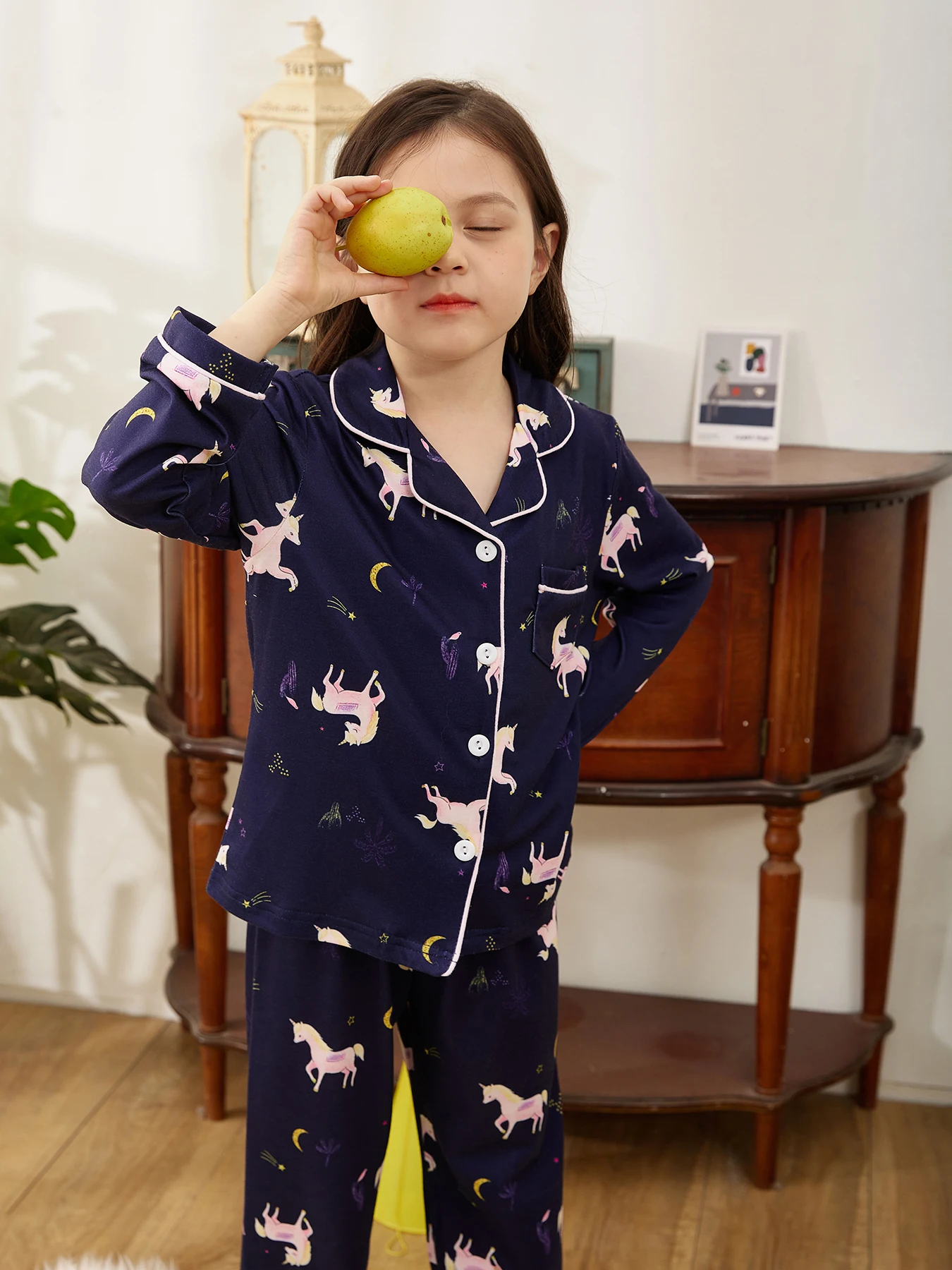 Girls Pajamas Autumn Girls Clothing Set Cotton Fabric Comfortable Feeling Unicorn Pattern Girls Sweatpants Clothes Set