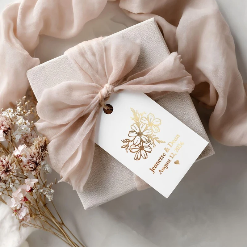 

50pcs Personalized Wedding Favor Tags Gift tags Custom Gold Silver Foil Text and Black Text White Tags Rope Not Included