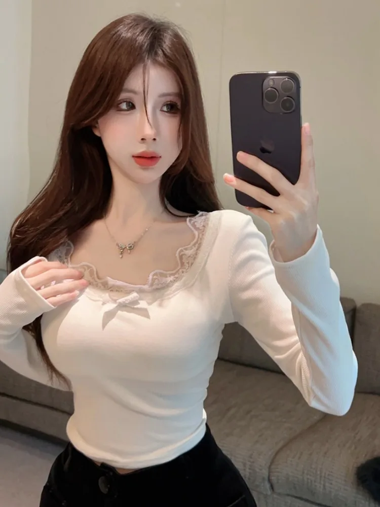 

Pure Desire Lace Trim Fleece Lined Long Sleeve Slim Fit Base Shirt Inner Wear Short Top Elegant Basic Style Women's Clothing