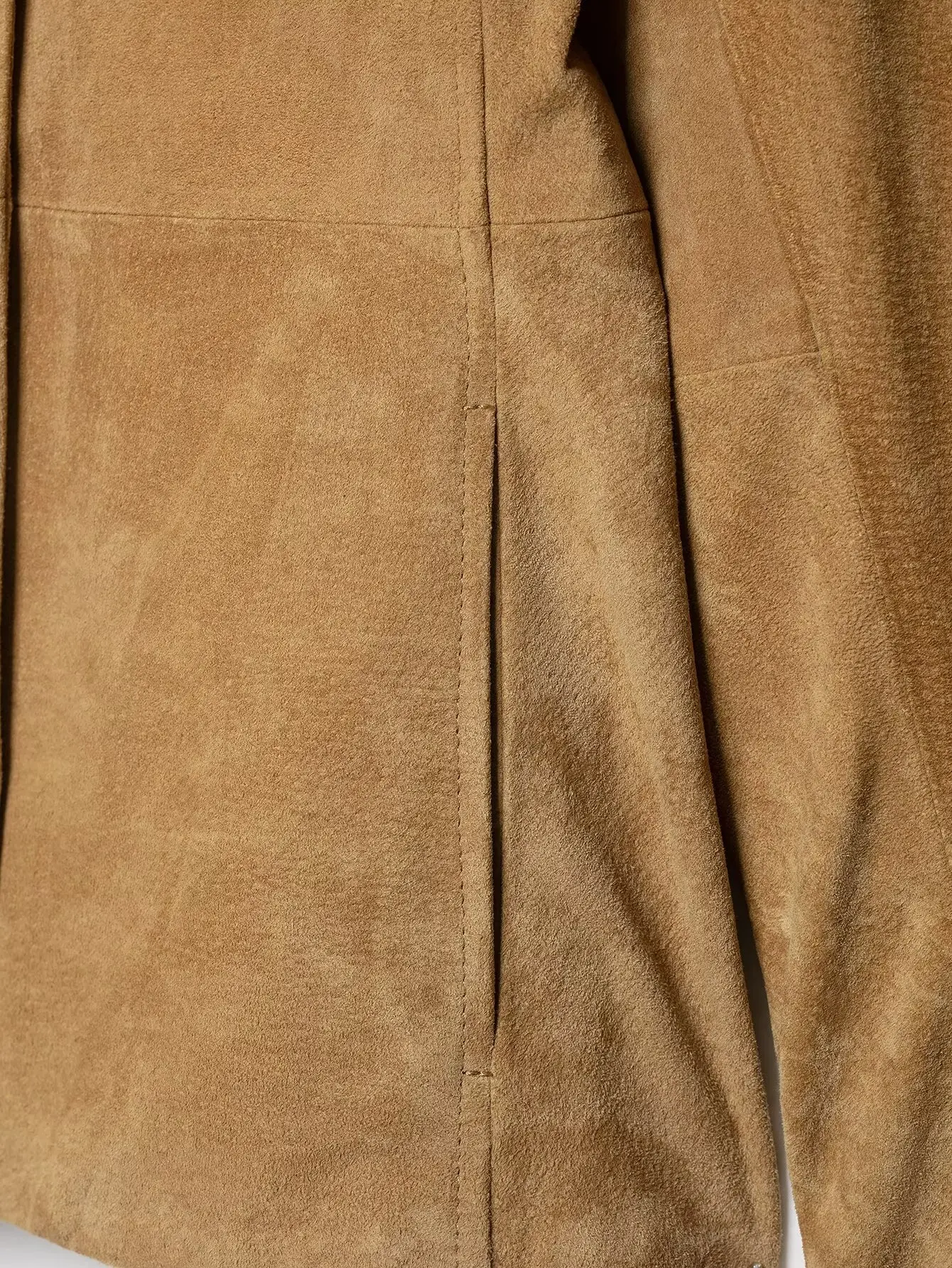 BSAY 2026 Damen Minimalistische Stehkragen-Jacke mit Schulterklappen-Dekoration, Taschen, Knopfverschluss vorne, Langarm, Herbst-Oberbekleidung – Detail 10