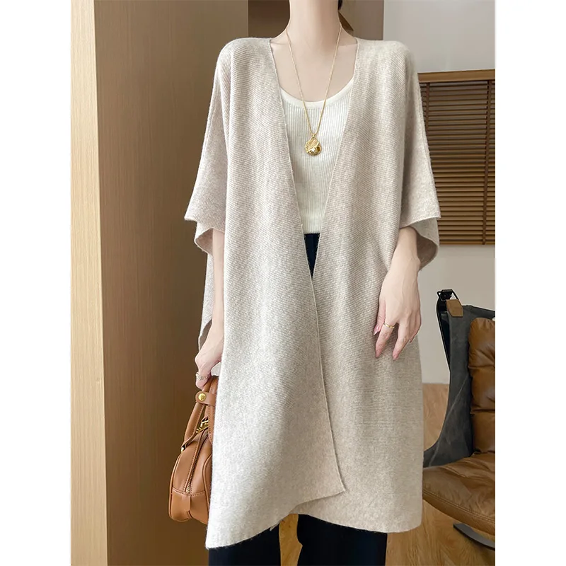 High-end 100% pure wool shawl cloak women cardigan cloak with autumn and winter new solid color loose knit cashmere sweater.