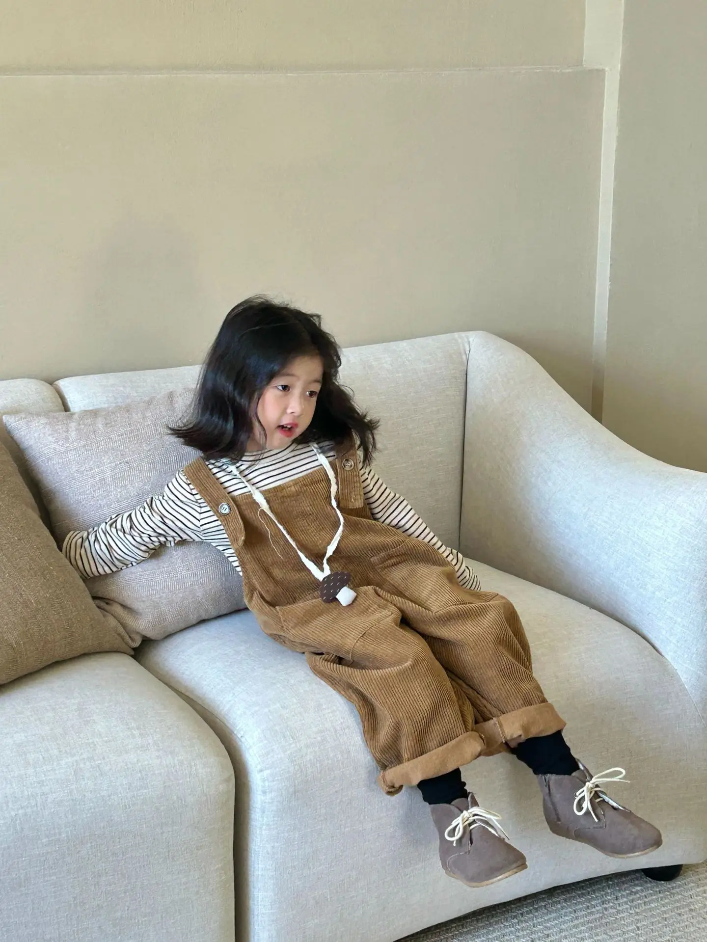 Kids Pants Autumn New Childrens Clothing Korean Children Clothing Loose Corduroy Korean 2024 Undershirt Solid Loose