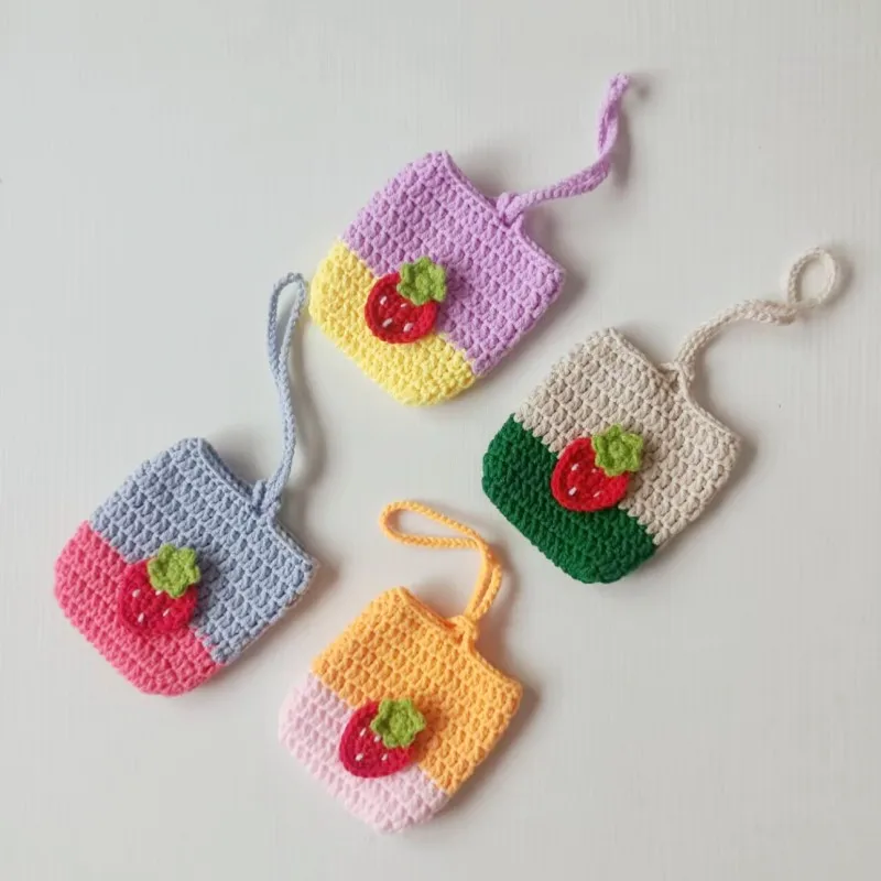 Strawberry Women's Wallet Yarn Crochet Fruit Girl Coin Purse Bag Pendant Handmade String Wrist Bags Card Holder Girlfriend Gift