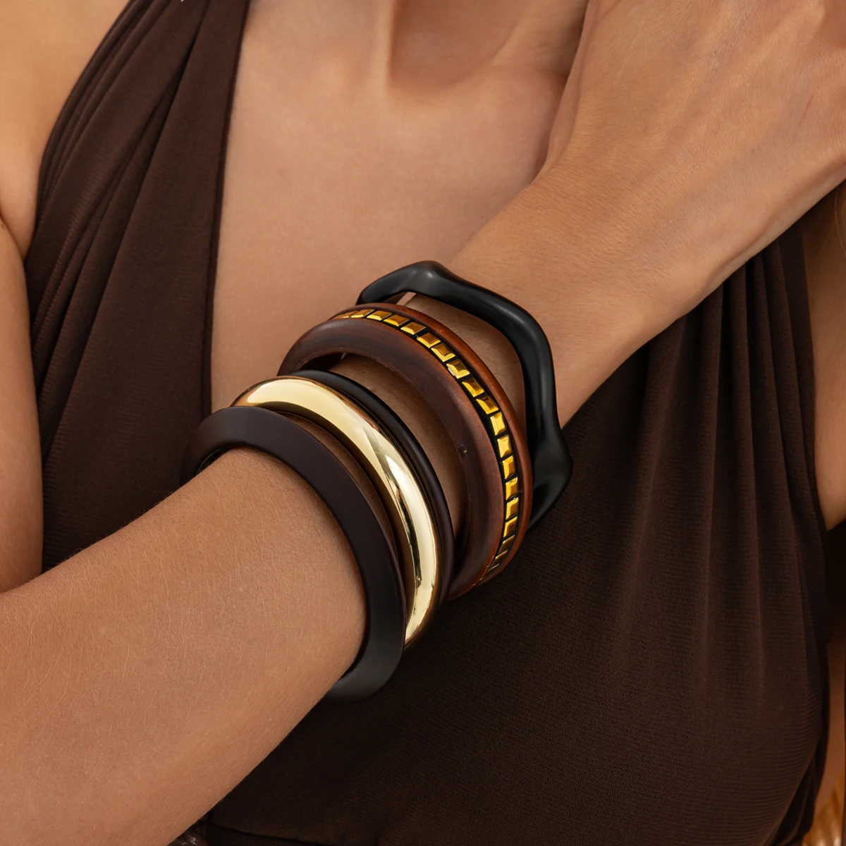 Ingemark 5-teiliges Set Vintage Acryl-Holz Runde Armreifen für Frauen Ethnische Mehrlagige Stapelbare Breite Armbänder Party-Schmuck – Detail 3