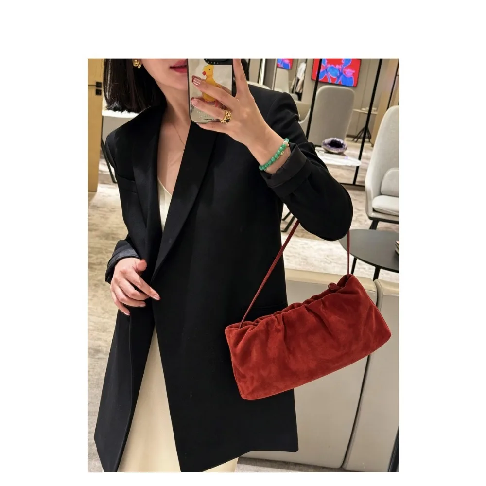 Cloud Bag Pleated Armpit New Minimalist Style Inside and Outside Leather Shoulder Messenger Female Texture Unique Fashion Simple