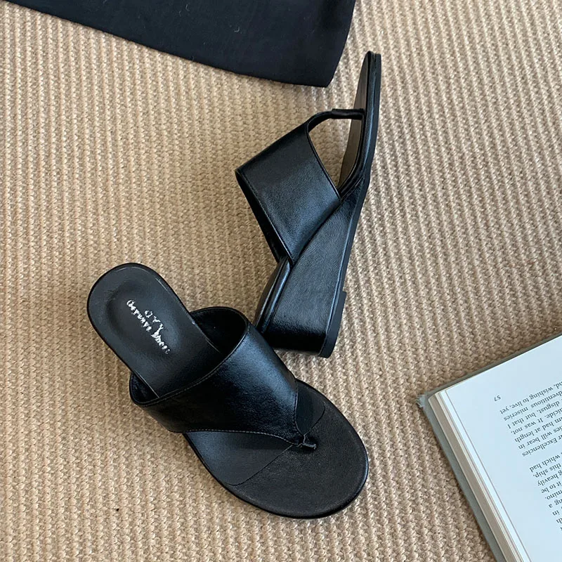 

Новые летние модные сандалии на танкетке, тапочки, женские шлепанцы, женские шлепанцы с круглым носком, женские тапочки на каблуке