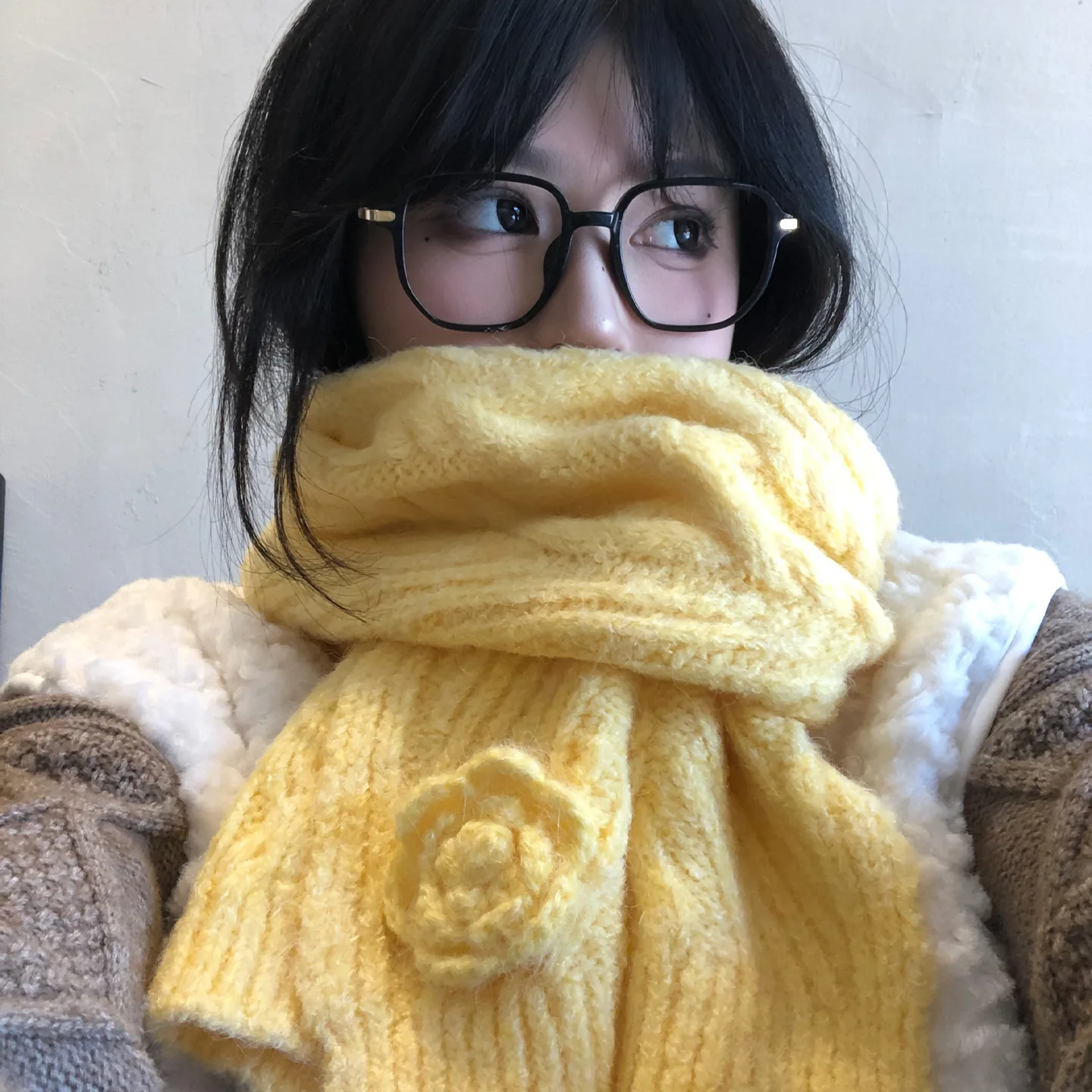 2025 Autumn And Winter New High-End Floral Soft Glutinous Scarf For Women Warm And Cold Resistant Knitted Scarf