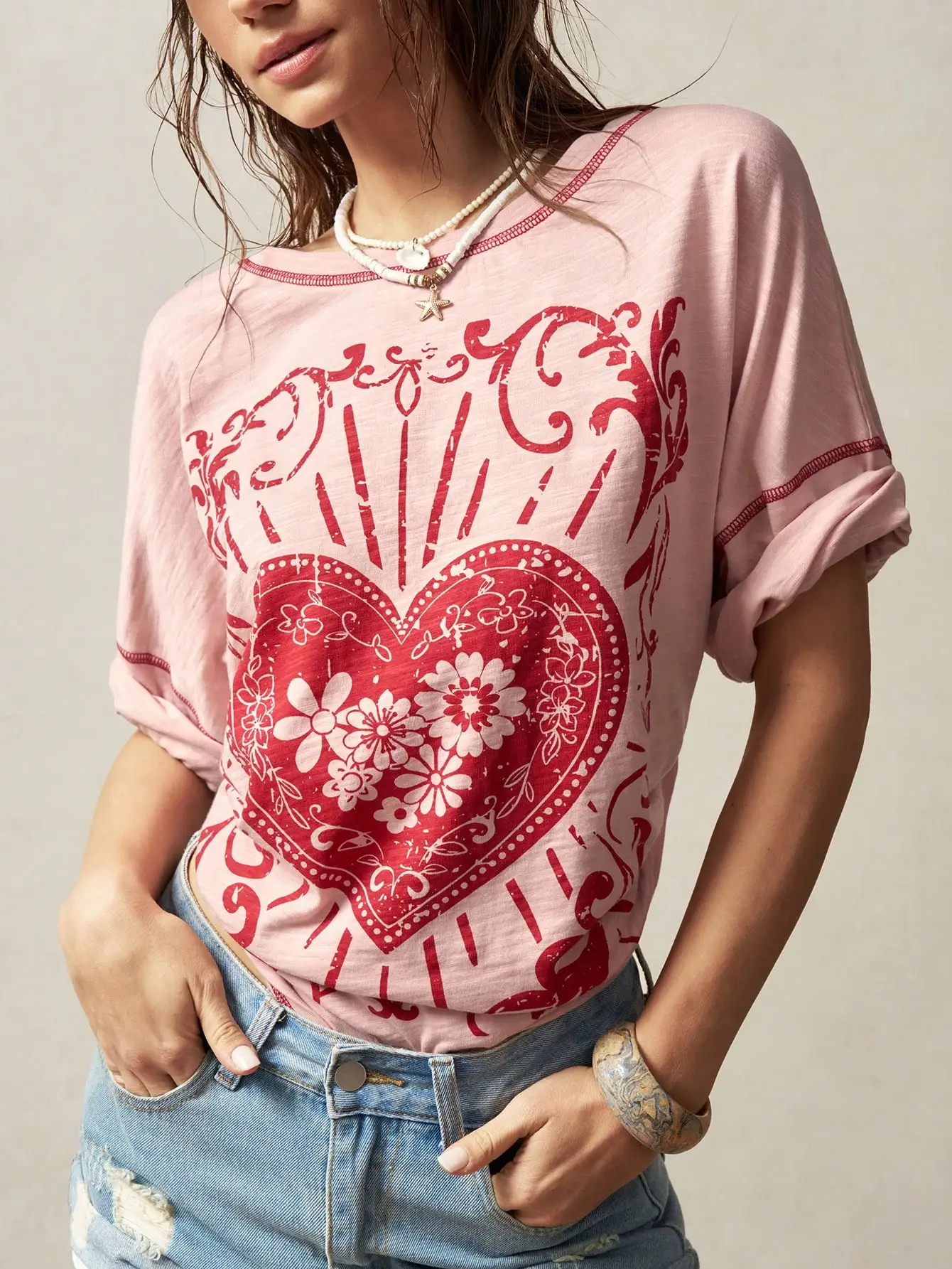 

Богемная летняя повседневная футболка свободного кроя с цветочным принтом и сердечками, винтажная