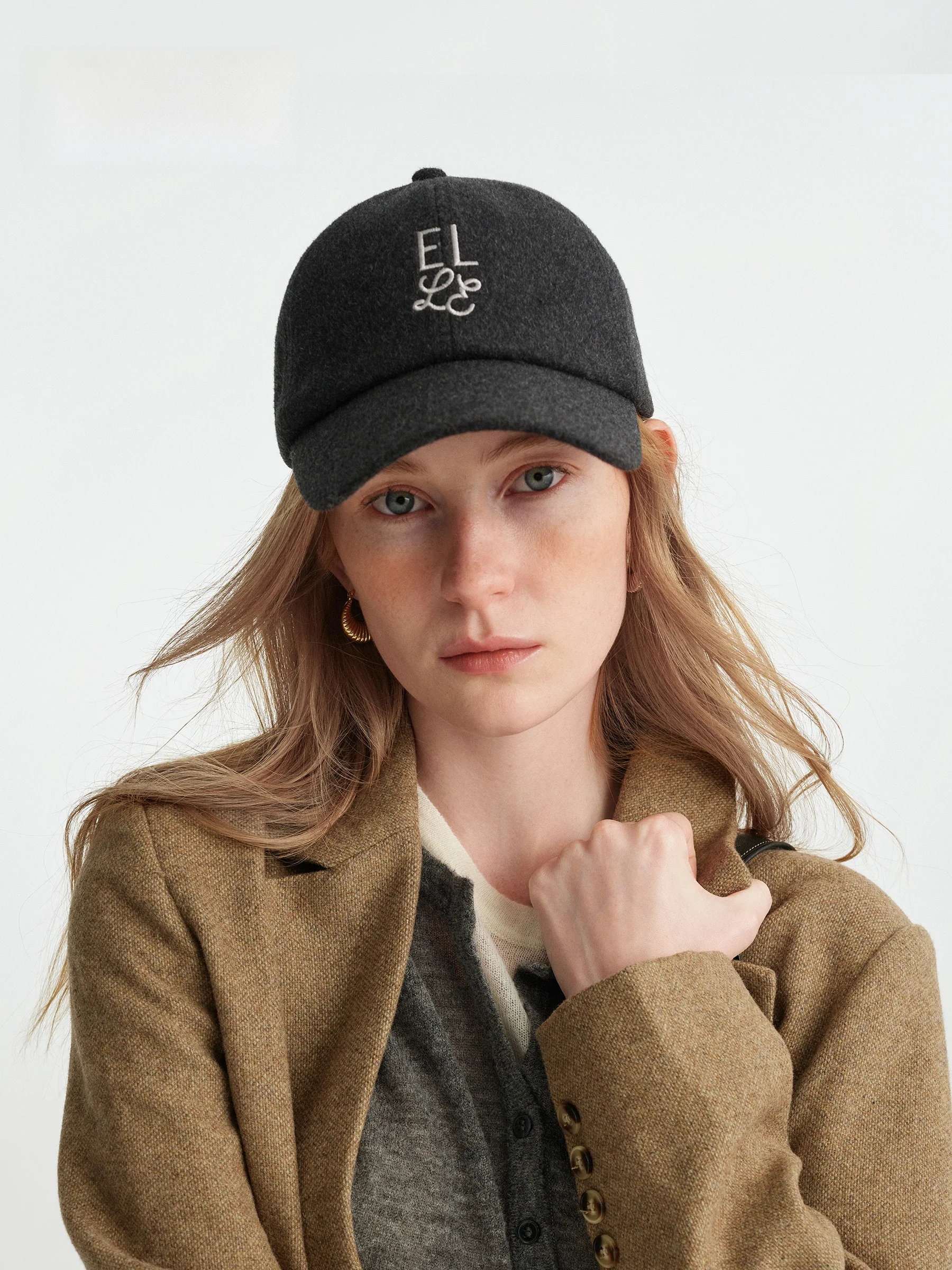 gorra-de-beisbol-de-lana-tejida-y-bordada-para-mujer-de-la-marca-elle-elegante-calida-ideal-para-el-invierno-y-la-primavera-moderna-versatil-y-favorecedora-para-el-rostro