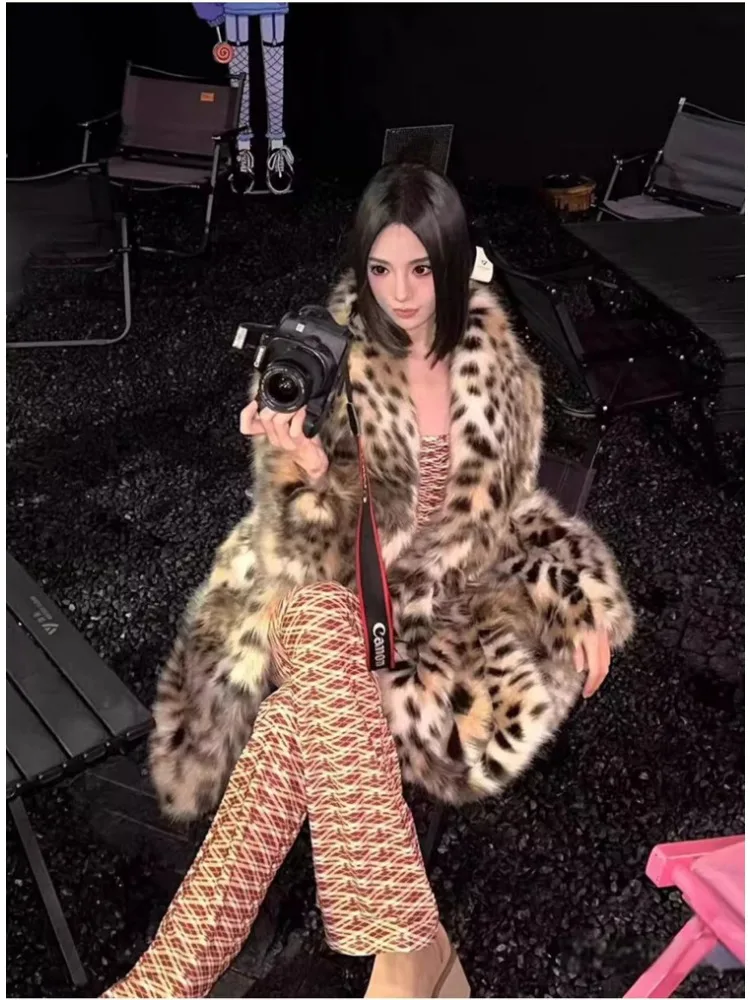 Luxury Vintage Harajuku Leopard Print Long Faux Fur Coat Women's Warm Winter Fur Trench Coat Thick Lapel Trendy Long Jacket Chic