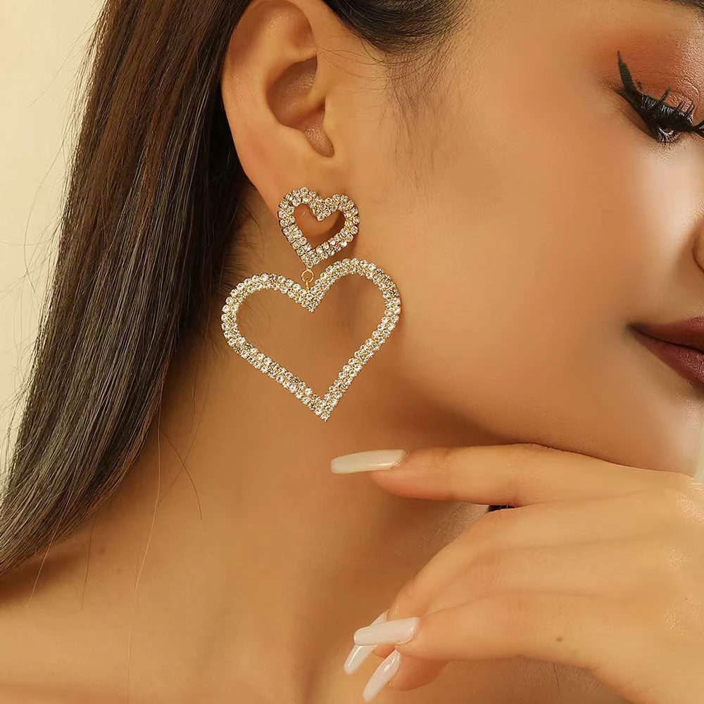 

Exquisite CZ Heart-Shaped Dangle Earrings For Women Fashion Creativity Zircon Ear Stud Jewelry A Gift