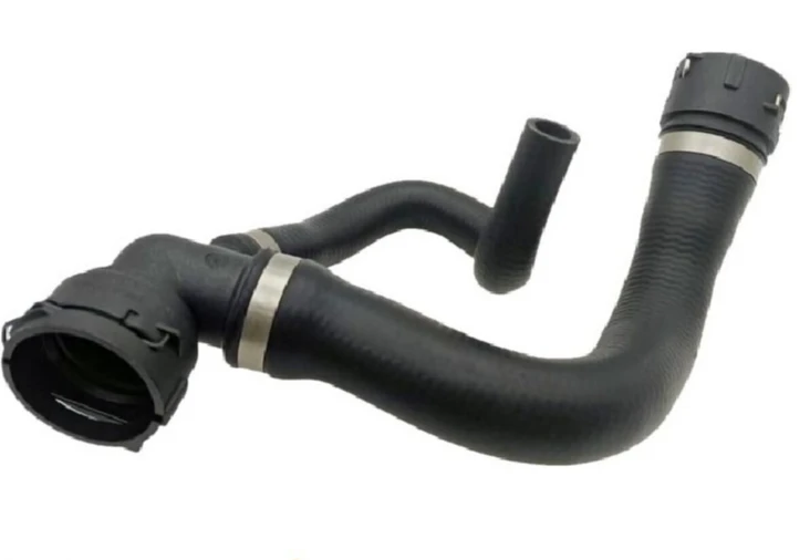 tuyau-de-vidange-de-reservoir-d'eau-adapte-aux-pieces-automobiles-31261407