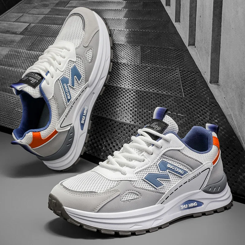 أحذية تنس رجالية في الهواء الطلق مريحة للتنفس ومقاومة للاهتراء أحذية رياضية موضة الرجال شبكة جوفاء حذاء كاجوال Zapatillas Hombre