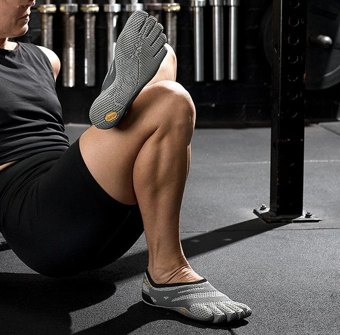 Summer Fitness Yoga Shoes Men's and Women's Indoor Gym Shoes Soft Squat Hard Pull Shoes Couple Weightlifting Training Shoes