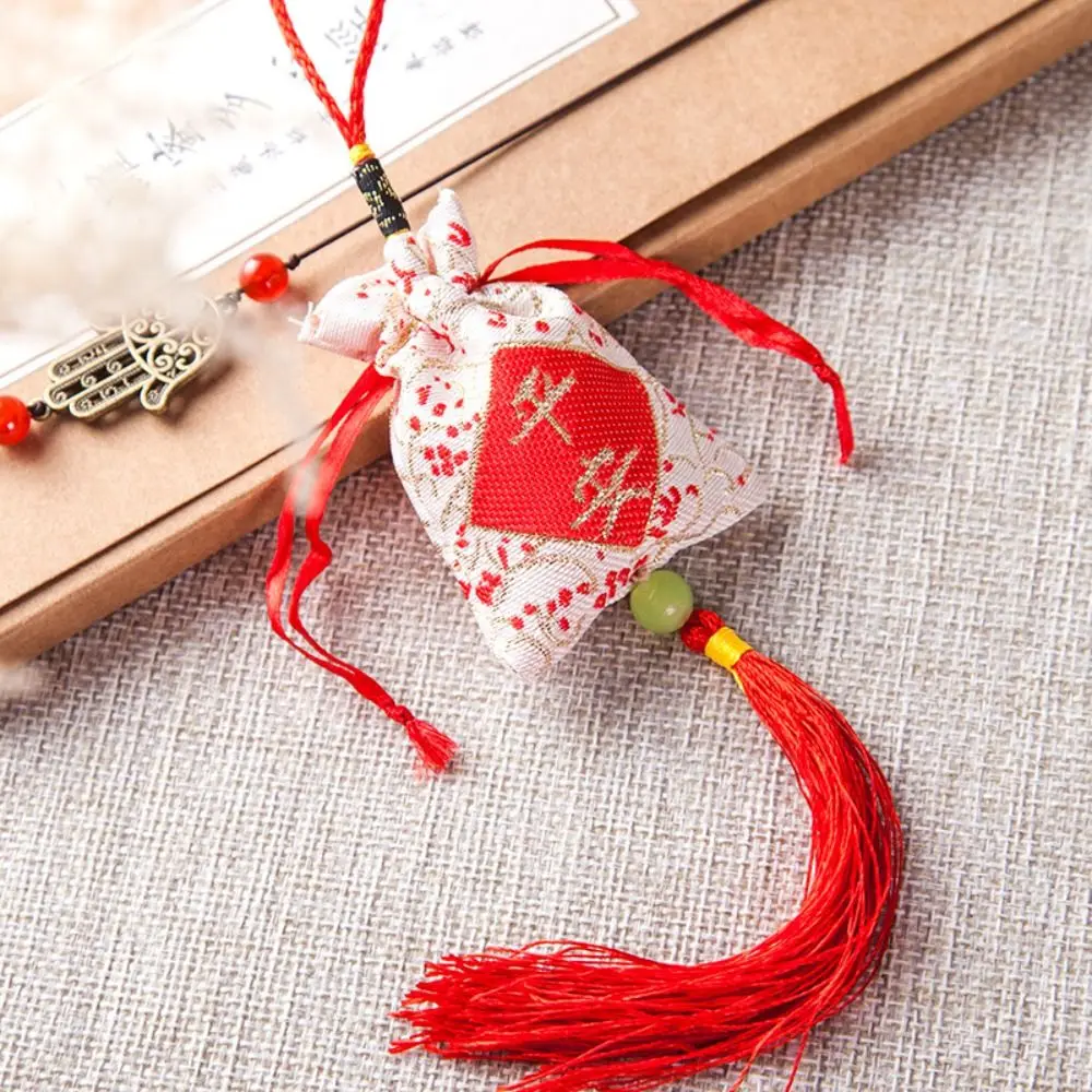 Chinese Brocade Embroidery Tassel Sachet Drawstring Bag Fu Letter Flower Pattern Pouch Hanfu Decoration Jewelry Gift Bags