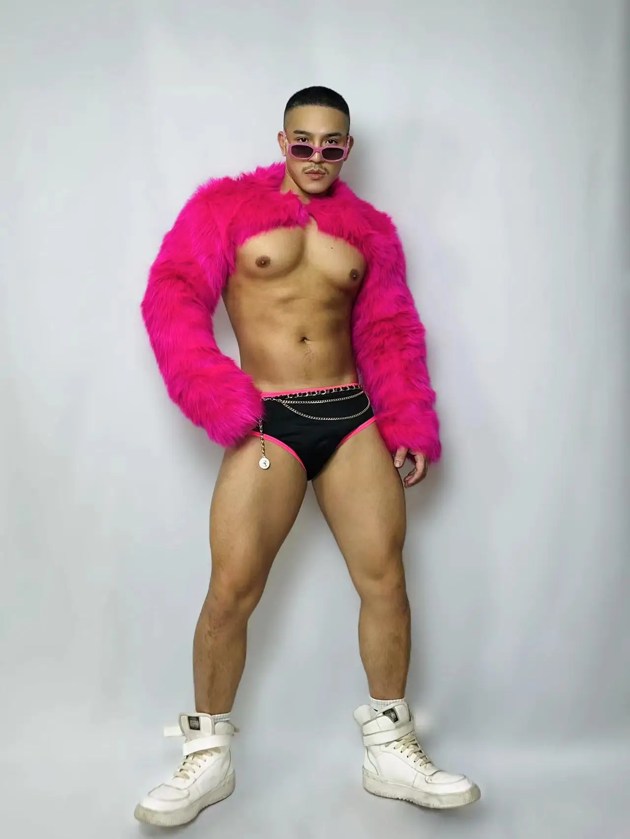 Muscle Man Club Show Rave Party Dance Costume Faux Fur Shoulder Sleeve Shorts Outfits DJ Dancer Gogo Performance Stage Wear