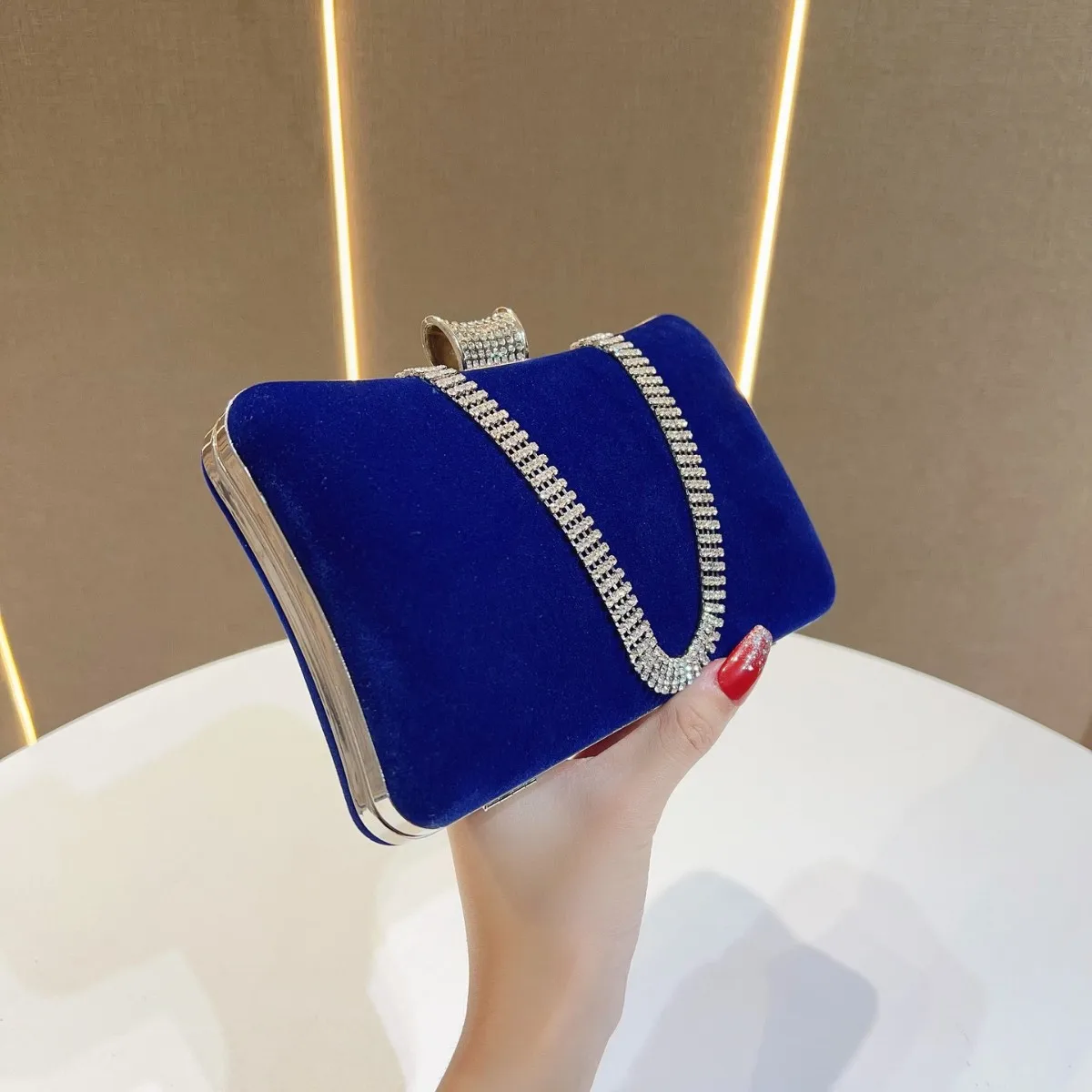2025 Velvet Banquet Bag Women’s Diamond Evening Gown Purse Velour One Shoulder Party Travel Handbag Elegant Tote view 2