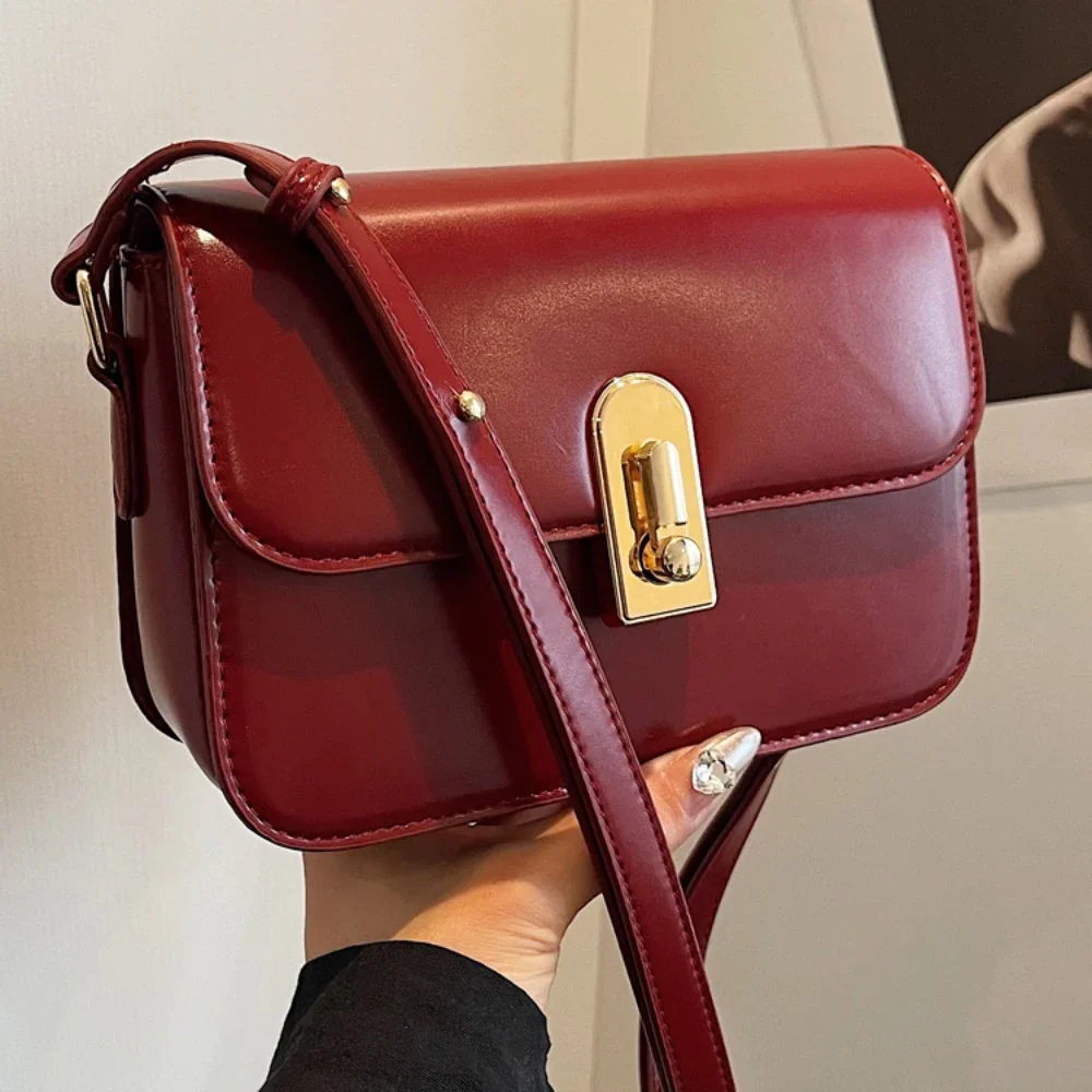 

Women Retro Packs 2025 New PU Popular Glossy All-Matched Single Shoulder Bag Daily Commute Clip Buckle Crossbody Bags