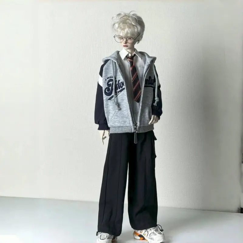 

BJD quarterback baby clothes can be worn in senior year. American hoodie+baseball jacket+white shirt+workwear pants 4-piece set