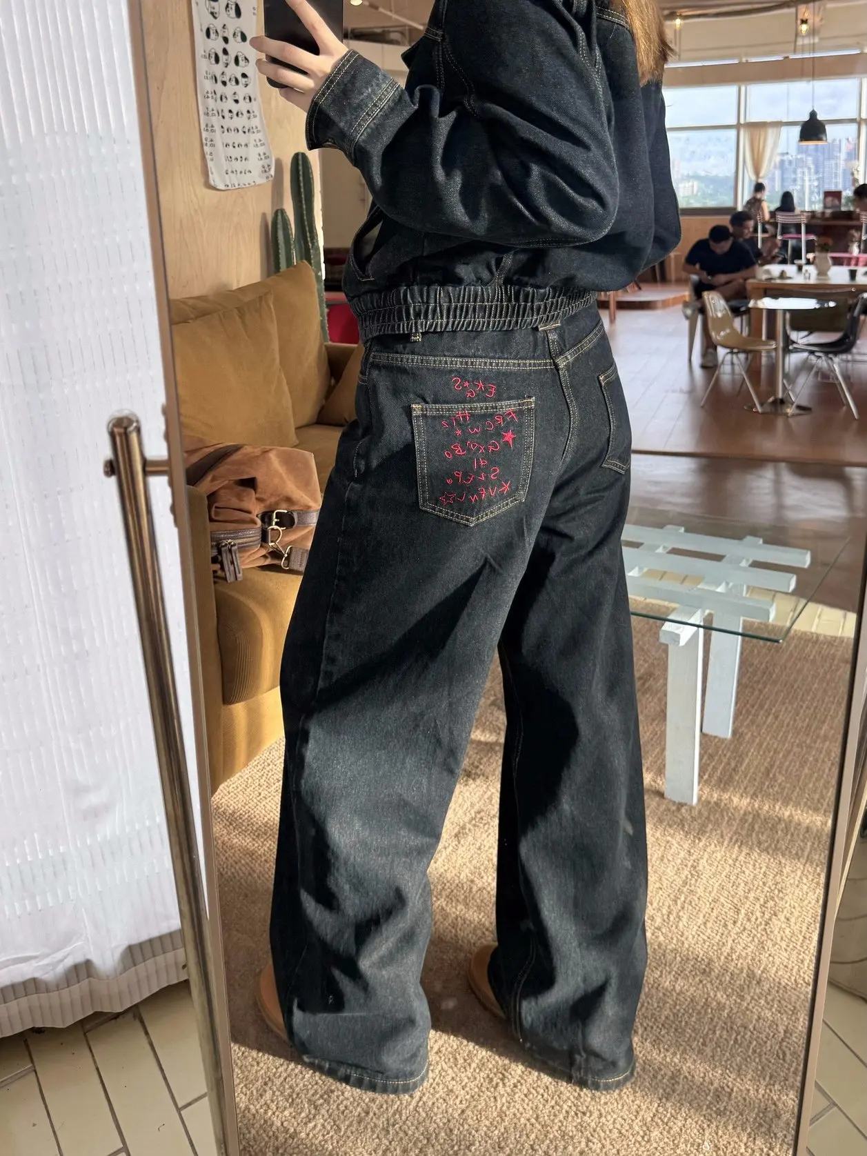 

XFX Свободные широкие джинсы в американском стиле ретро с вышивкой High Street Женские длинные брюки длиной до пола Cleanfit