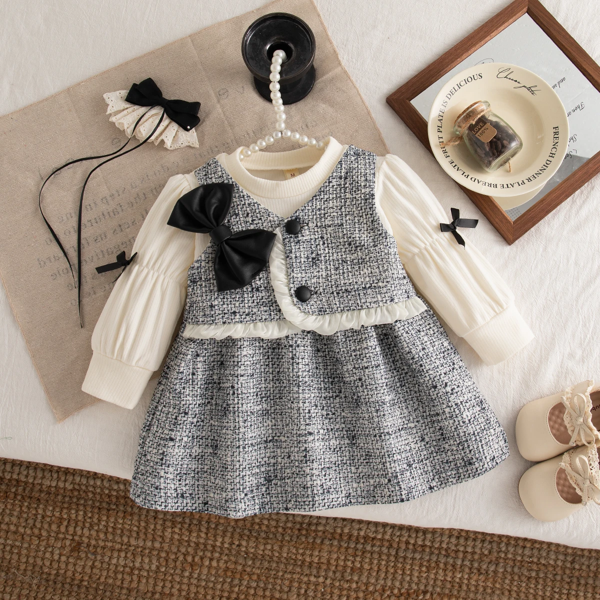 Autumn New Sweet Bow Baby Girl Dress, Simple Checkered Long Sleeved Children'S Clothing Suitable For Babies Aged 0-3 Years
