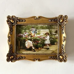 French Retro Gold Resin Frame European Decorative Painting Tabletop Oil Painting Creative Decor Artistic Picture Frame