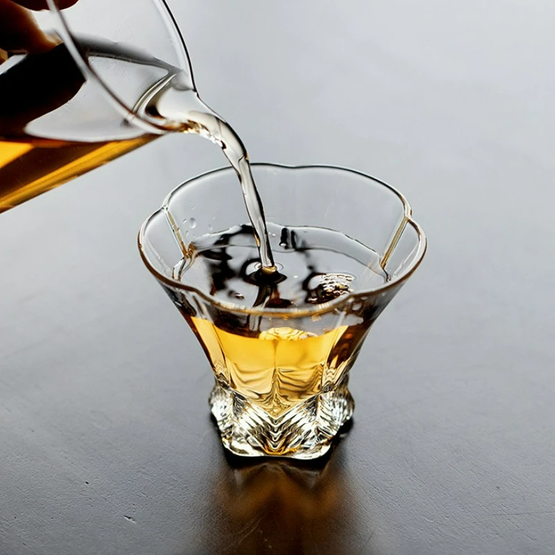 

Japanese Style Glass Teacup Heat Resistant Transparent Single Cup Chahai Small Teacup Kung Fu Teaware Accessories 80ml New