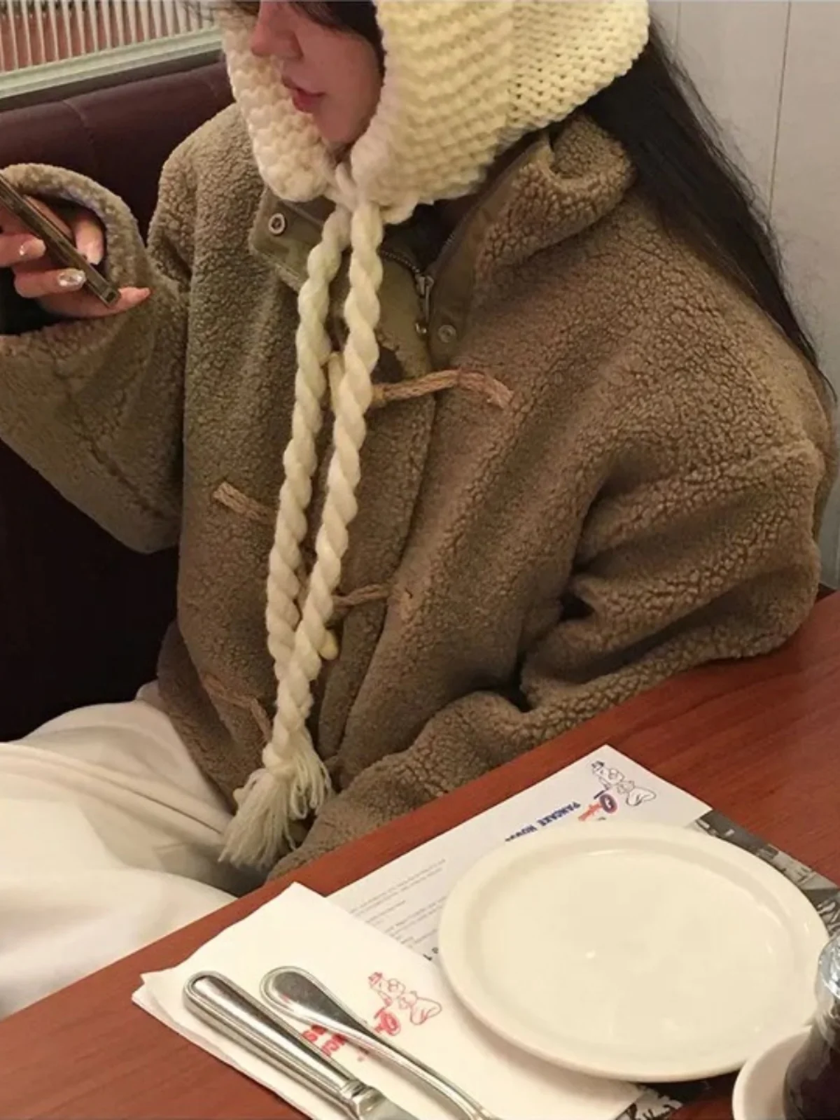 

Faionable Soft Fur Jaet Women's Winter Clothes Button Design Cute Small Size Loose Fit ort Outerwear Milk White Color