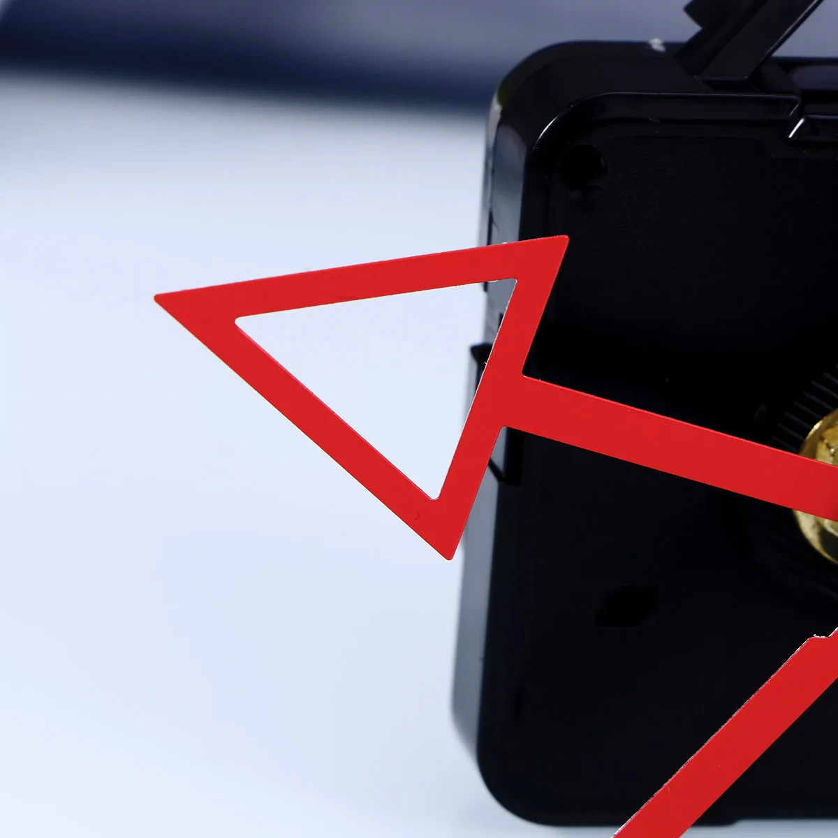 

Quartz Wall Clock Movement Kit with Hook Silent DIY Core Replacement Mechanism for Wall Desk Clocks Clock Accessories