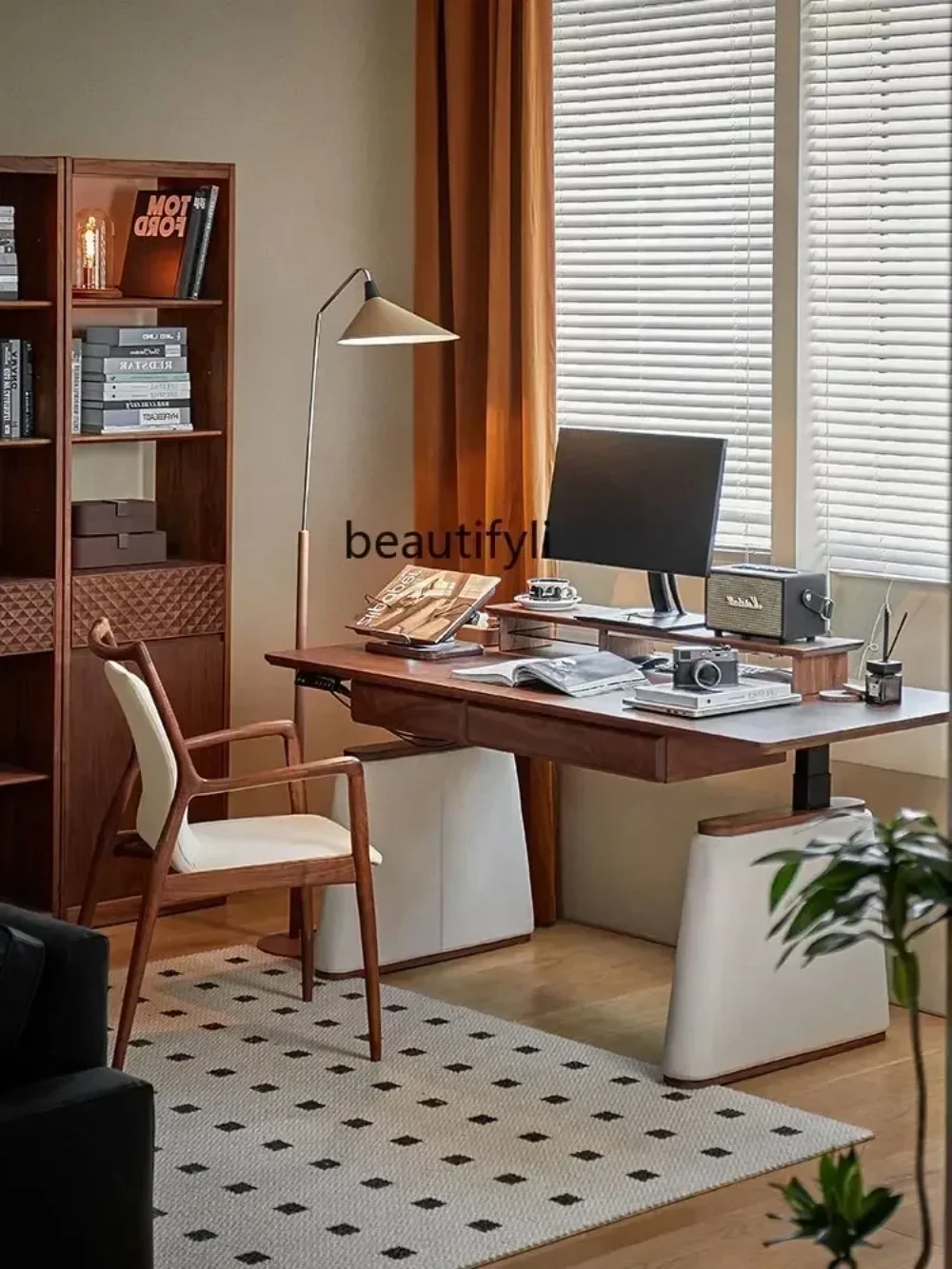 

Q Северная Америка Черный орех Электрический подъемный стол Интеллектуальный подъемный стол из цельного дерева Компьютерный стол