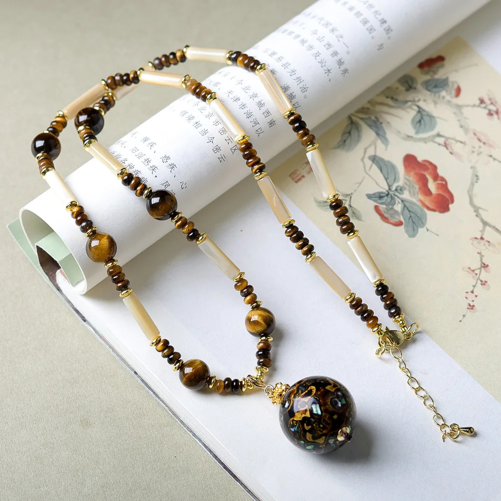 Original tiger's eye stone with old fish bone hand-woven necklace Wenchuan large lacquer beads Chinese advanced jumper chain