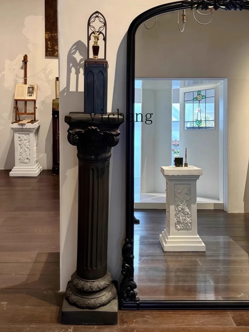 DSA pure black Roman column edge few interior retro home decoration photography arrangement ornament crafts