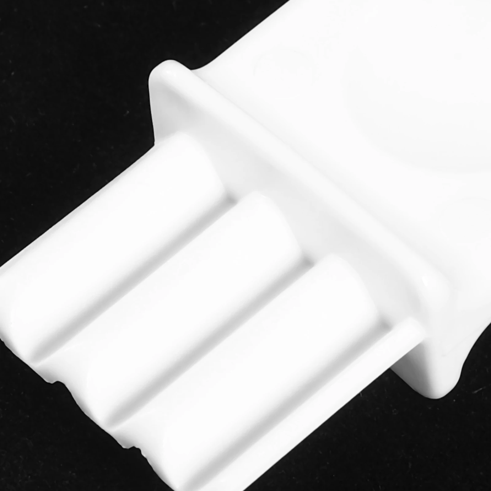 

5pcs Paper Towel Dispenser Keys Universal Replacement For Commercial Toilet Paper Roll Dispenser Key Set Sturdy Plastic