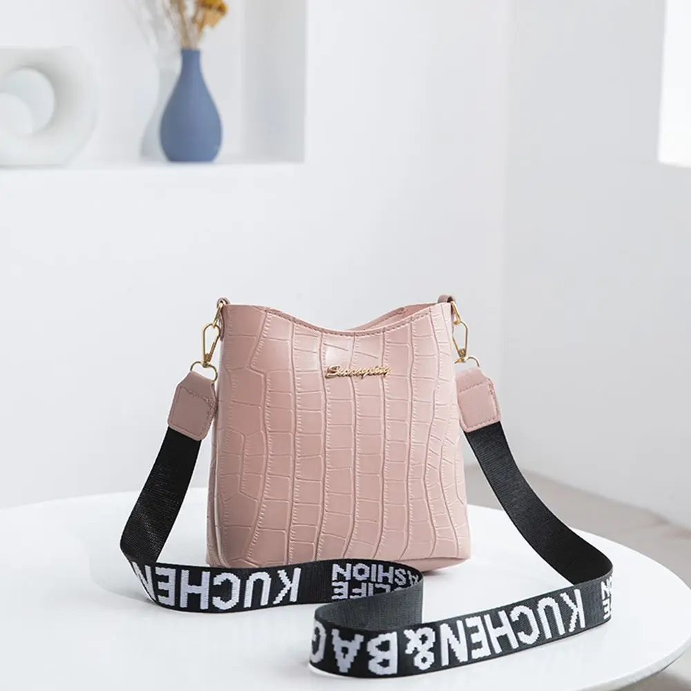 Casual Women Shoulder Bag Mini Crossbody Bucket Handbag Female Messenger Bags for Women Ladies New Crocodile Purse 2024